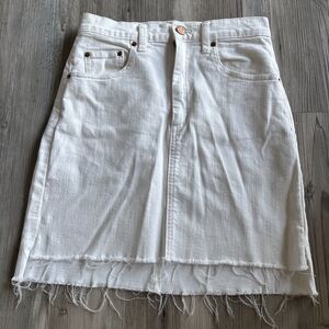 Wilfred Free Aritzia White Jean Denim Skirt With Distressed Frayed Bottom Size 4